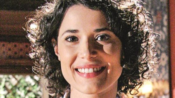 chiquititas:-carol-passa-a-fazer-faxina