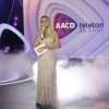 teleton-supera-a-meta-e-reune-celebridades-no-palco