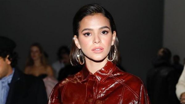 bruna-marquezine-choca-com-resposta-seca-a-reporter