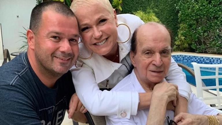 xuxa-lamenta-morte-de-seu-ex-diretor-na-globo