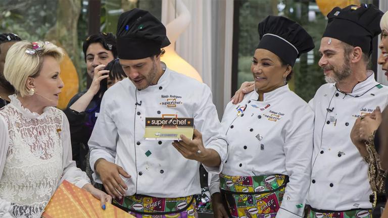 nando-fernandes-vence-o-‘superchef’-e-revela-lembranca-especial-que-leva-do-programa