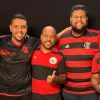 bruno-cardoso-e-dudu-nobre-tocam-musica-em-homenagem-as-vitimas-do-ninho-do-urubu