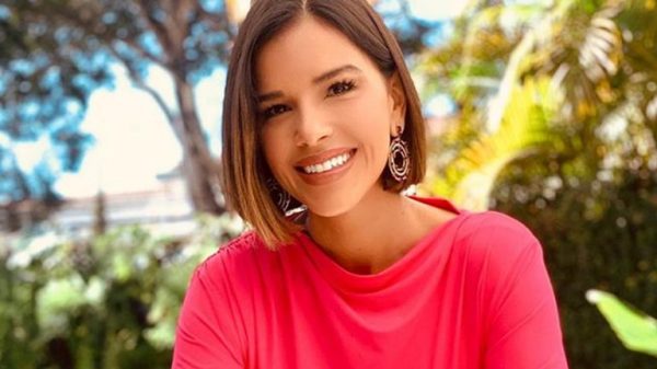 mariana-rios-comemora-aniversario-e-exibe-barriguinha