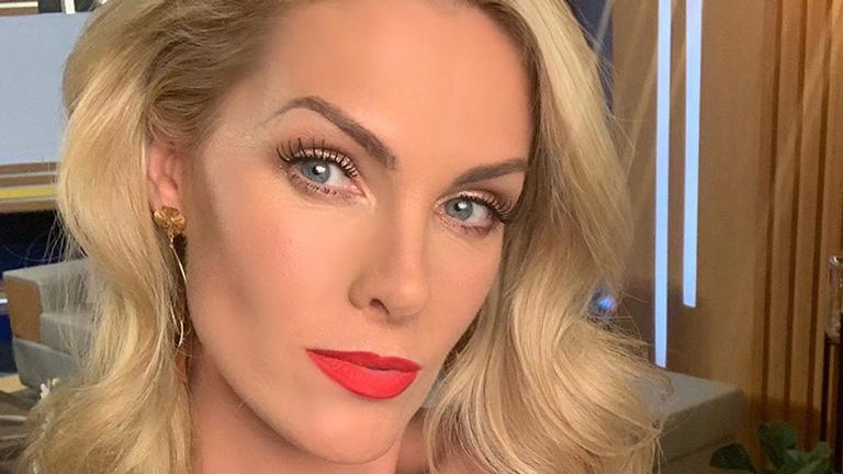 ana-hickmann-faz-revelacao-sobre-sua-primeira-vez