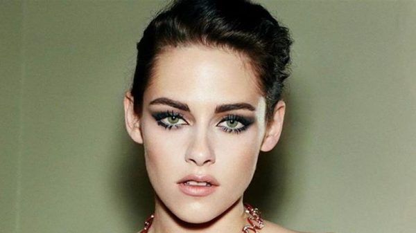 atriz-kristen-stewart-vivera-a-princesa-diana-em-filme-biografico