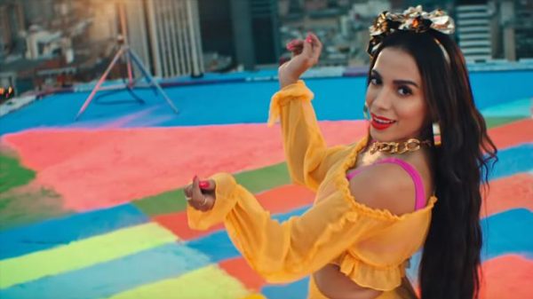 tem-clipe-novo-da-anitta-no-ar!-vem-conferir!