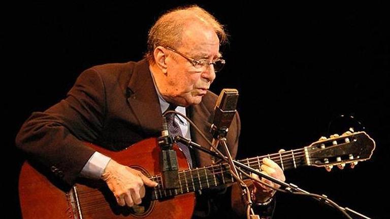 morre-o-genio-joao-gilberto,-inventor-da-bossa-nova