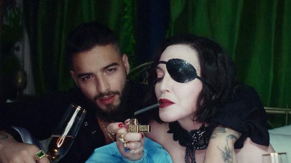 madonna-e-maluma-balancam-tudo-no-clipe-de-‘medellin’,-confira!