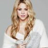 shakira-causa-tumulto-em-chegada-ao-brasil