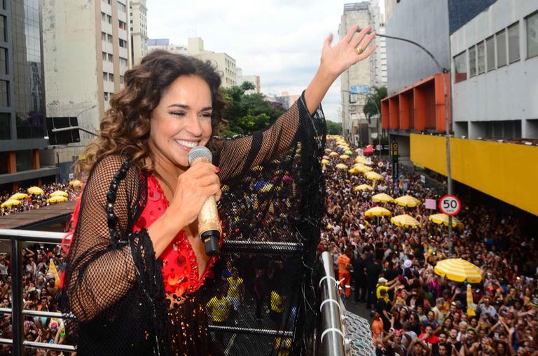 daniela-mercury-encerra-o-carnaval-de-sao-paulo-com-bloco-mais-de-1-milhao-de-folioes!