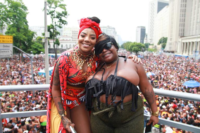 bloco-de-ludmilla-arrasta-multidao-pelo-centro-do-rio-no-ultimo-dia-de-carnaval