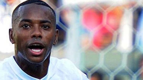 robinho-e-santos-anunciam-suspensao-de-contrato