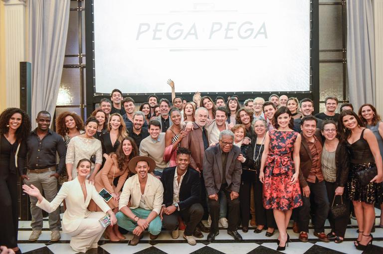 muito-luxo-e-alegria-no-lancamento-da-novela-pega-pega