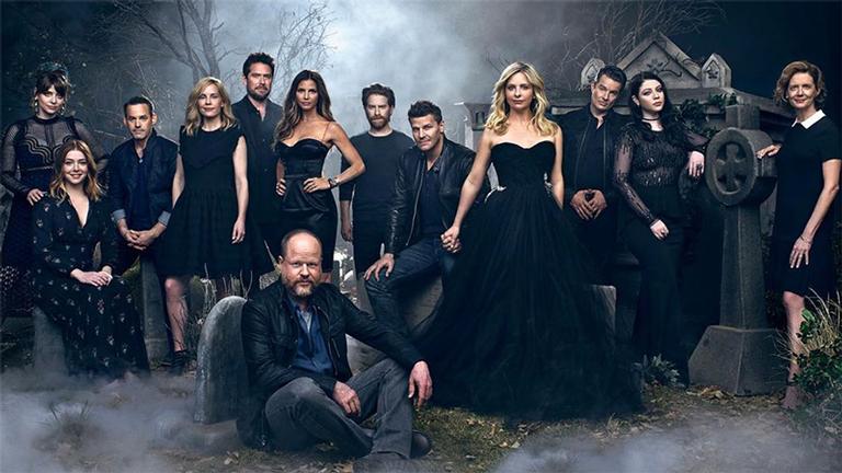 reuniao-de-elenco-comemora-os-20-anos-de-buffy,-a-caca-vampiros.-emocionante!