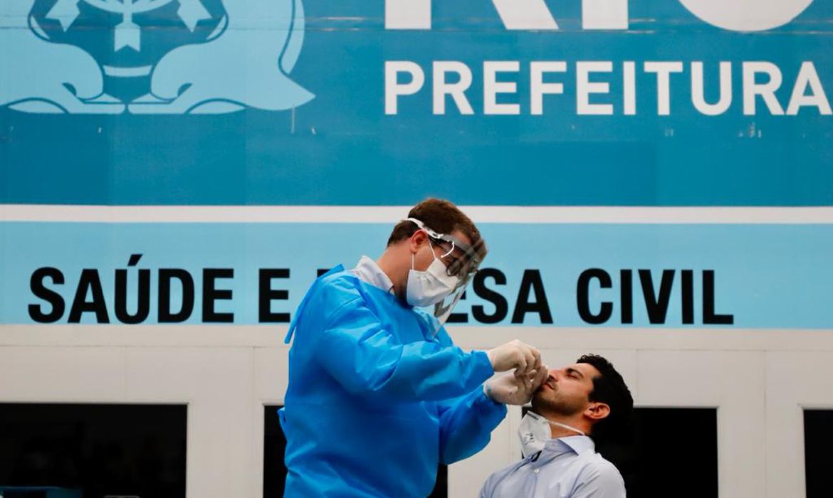 cidade-do-rio-de-janeiro-recebe-10-mil-testes-para-covid-19