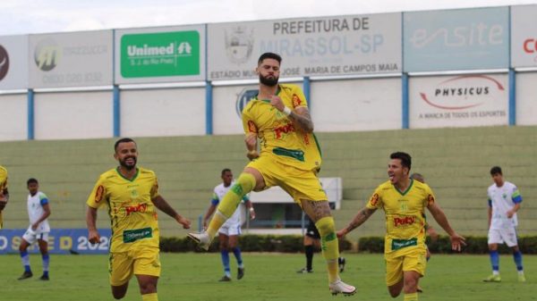 serie-d:-mirassol-sp-decide-no-primeiro-tempo-e-fica-perto-da-final