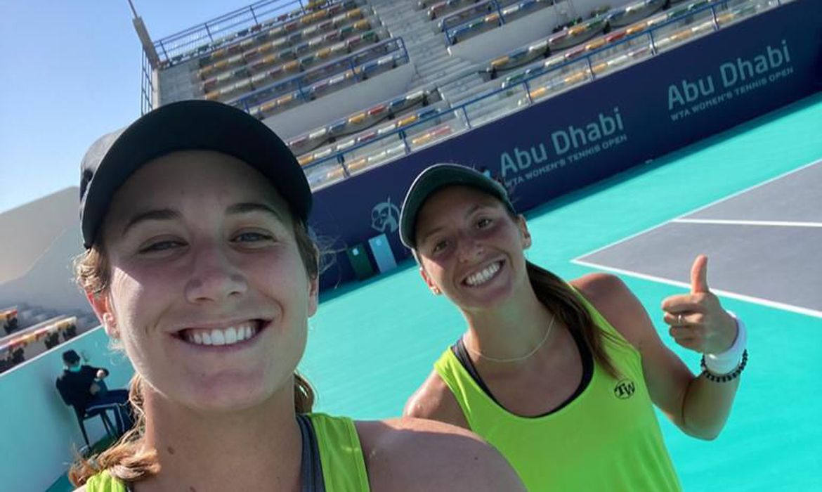 luisa-stefani-inicia-2021-com-vitoria-no-wta-de-abu-dhabi