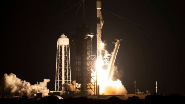 NASA e SpaceX lançam supertelescópio de raios-x (NASA)