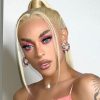 Pabllo Vittar provocou reações nos seguidores ao compartilhar foto de fio dental (Foto: Reprodução Instagram)