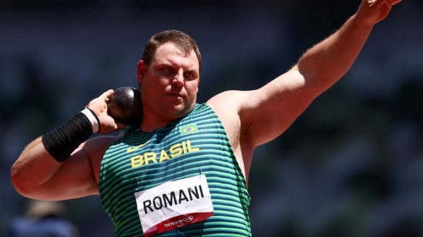 Darlan Romani é bi-campeão sulamericano indoor e bate dois recordes (COB/Divulgação)