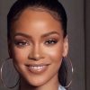 Rihanna encantou os fãs com foto da barriguinha de primeira gravidez (Foto: Reprodução Instagram)