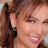 Thalia exibiu look exagerado e causou reações dos seguidores (Foto: Reprodução Instagram)