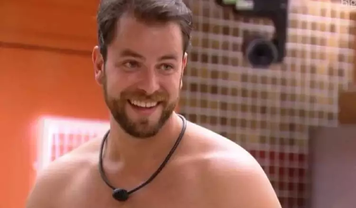 Gustavo revela que viu Arthur com outra mulher antes do BBB 22 (Globoplay)