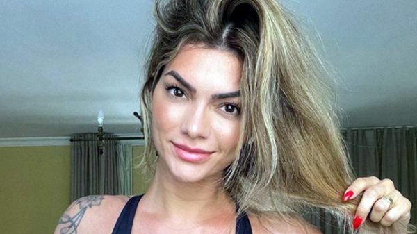 Kelly Key surgiu com biquíni preto e encantou fãs e seguidores (Instagram)