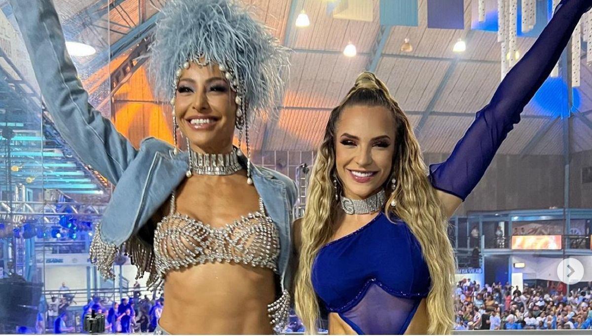 As musas Gabi Martins e Sabrina Sato mostram corpões prontos pro desfile (Instagram)