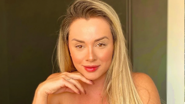 Juju Salimeni sensualizou e desabafou: ‘Corpo traz respostas’ (Instagram)