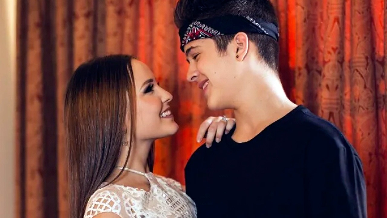 Larissa Manoela em registro passado com o ex-namorado João Guilherme (Instagram)