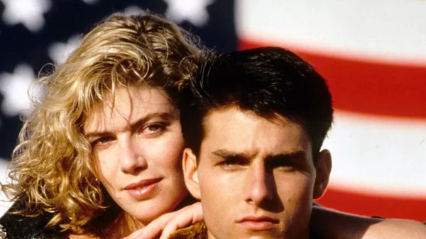 Kelly McGillis e Tom Cruise formaram o par romântico de Top Gun (Reprodução)