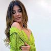 Paula Fernandes surge em look com decote e brilhos e causa reações (Instagram)