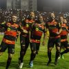 sport-apresenta-vagner-love-a-torcida-e-bate-guarani-pela-serie-b