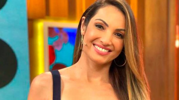 Patrícia Poeta sofre muitas críticas após assumir comando do programa "Encontro" (Divulgação)