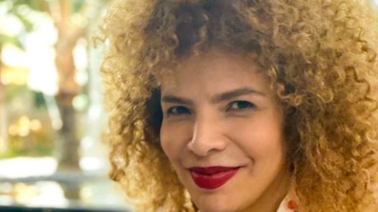 Vanessa da Mata declara voto durante show em Pernambuco (Instagram)