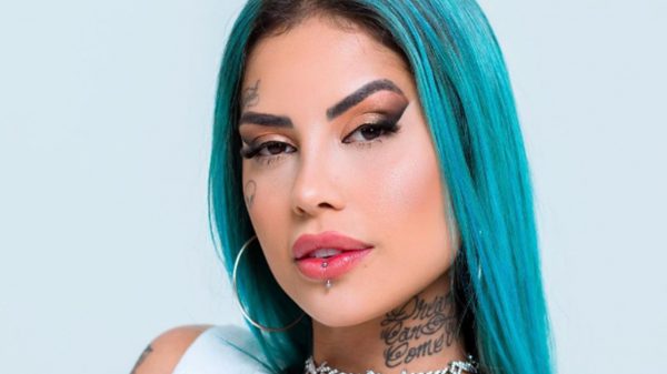 Tati Zaqui eleva o clima nas redes sociais com clique ousado publicado em seu perfil (Instagram)