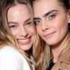 Margot Robbie e Cara Delevigne se envolvem em confusão na Argentina (Reprodução)