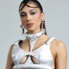 Anitta impressionou seguidores com look futurista para um dos seus ensaios de carnaval (Instagram)