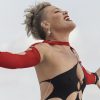 P!nk lança novo single com videoclipe e mostra porque é uma das grandes do pop