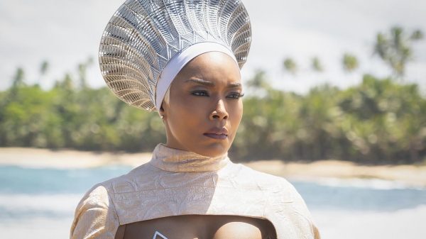 Pantera Negra: Wakanda Para Sempre bate rendeu uma indicação ao Oscar para Angela Basset