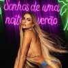 Deborah Secco reviveu a personagem Bruna Surfistinha no Baile da Vogue