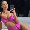 Kim Kardashian posta selfie nas redes e leva seguidores "piram" com sua beleza (Reprodução)