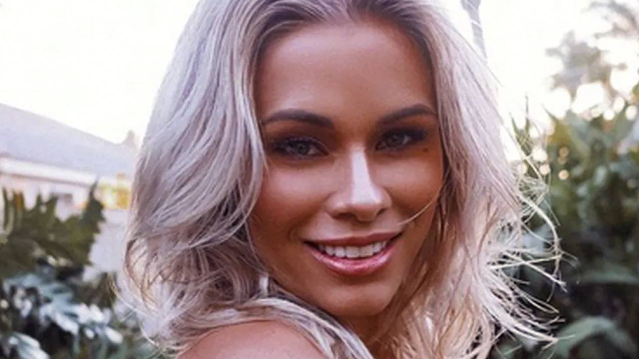 Paige VanZant é uma ex-atleta do UFC que faz sucesso como modelo (Instagram)