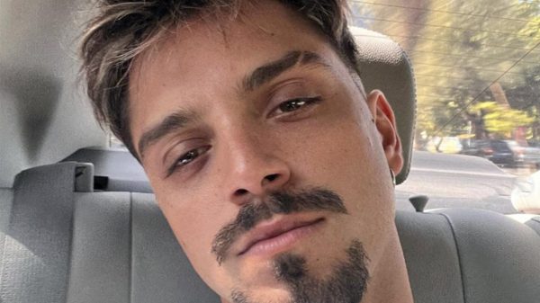 Rodrigo Simas falou abertamente sobre sua intimidade em entrevista (Instagram)