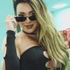 Juju Salimeni dá show de beleza e bota pernão pra jogo em vídeo publicado nas redes (Instagram)