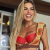 Erika Schneider desfila beleza e boa forma em campanha (Instagram)