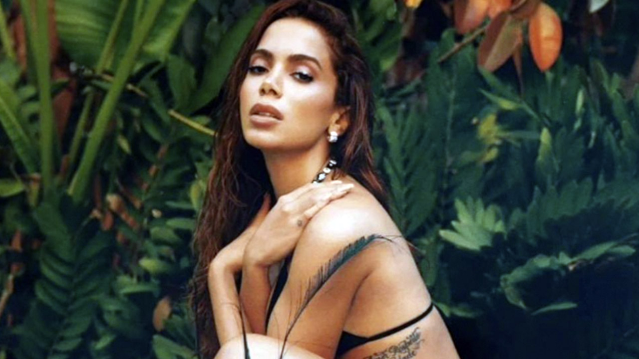 Anitta arrasa com seu famoso rebolado em vídeo de bastidores (Instagram)