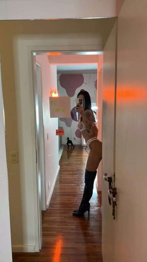 Gabi Prado se exibe no Instagram (Reprodução/Instagram)