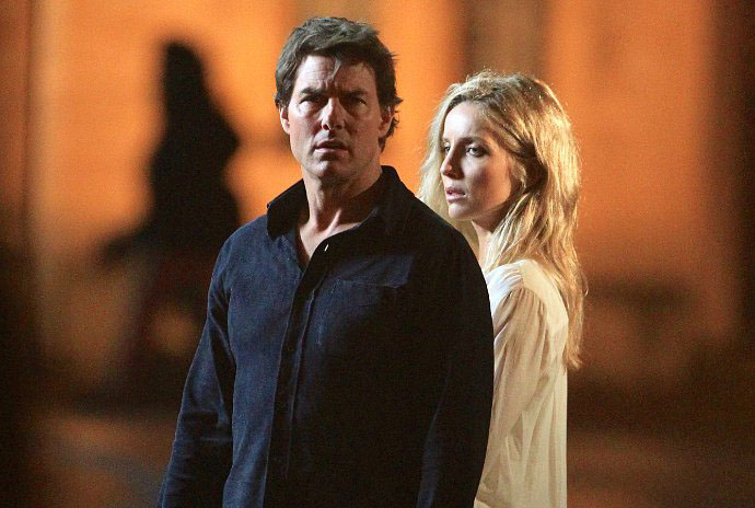 Cena de A Mumia com Tom Cruise e Annabelle Wallis